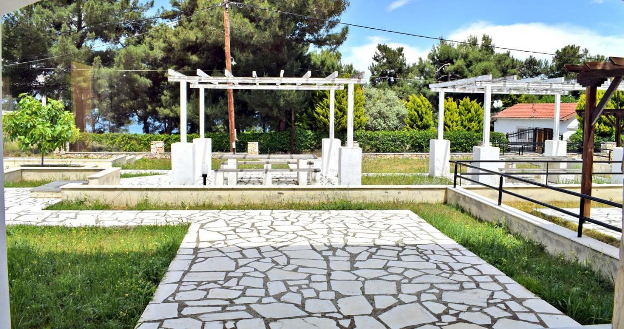 Villa Lily Skala Rachoni  Ngoại thất bức ảnh